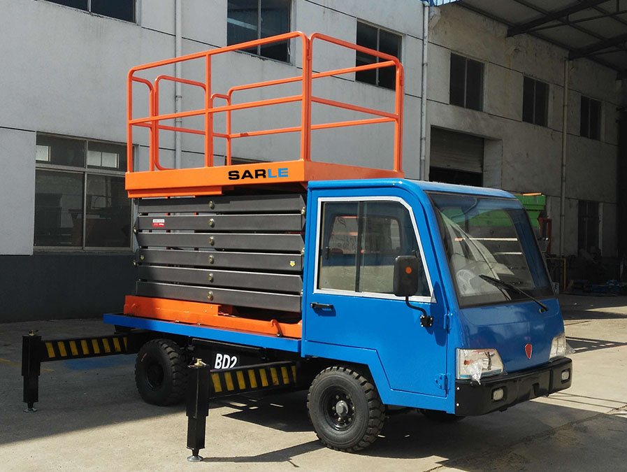 車(chē)載式剪叉高空作業(yè)平臺(tái)